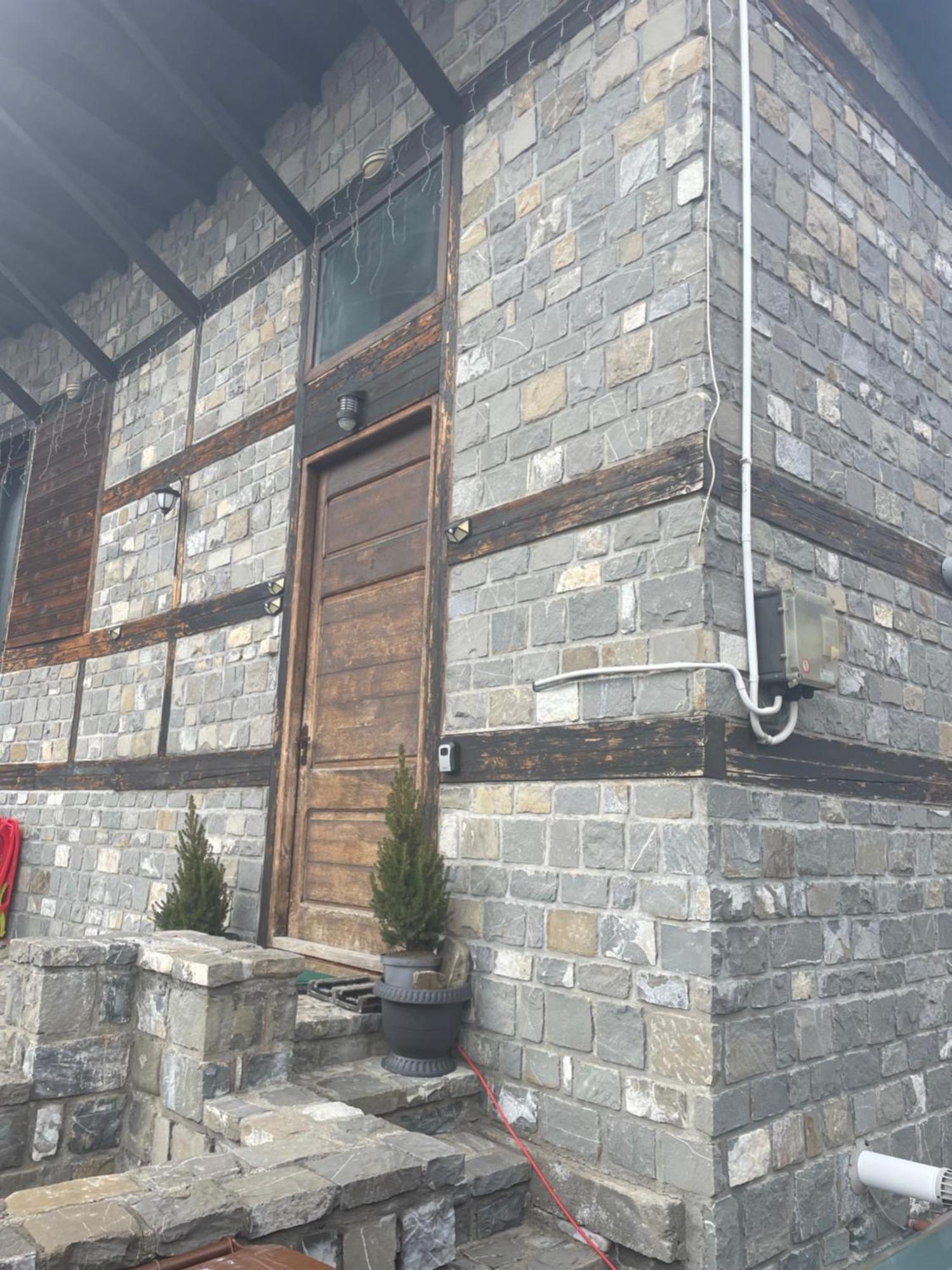Casuta De Piatra Buşteni Exterior foto