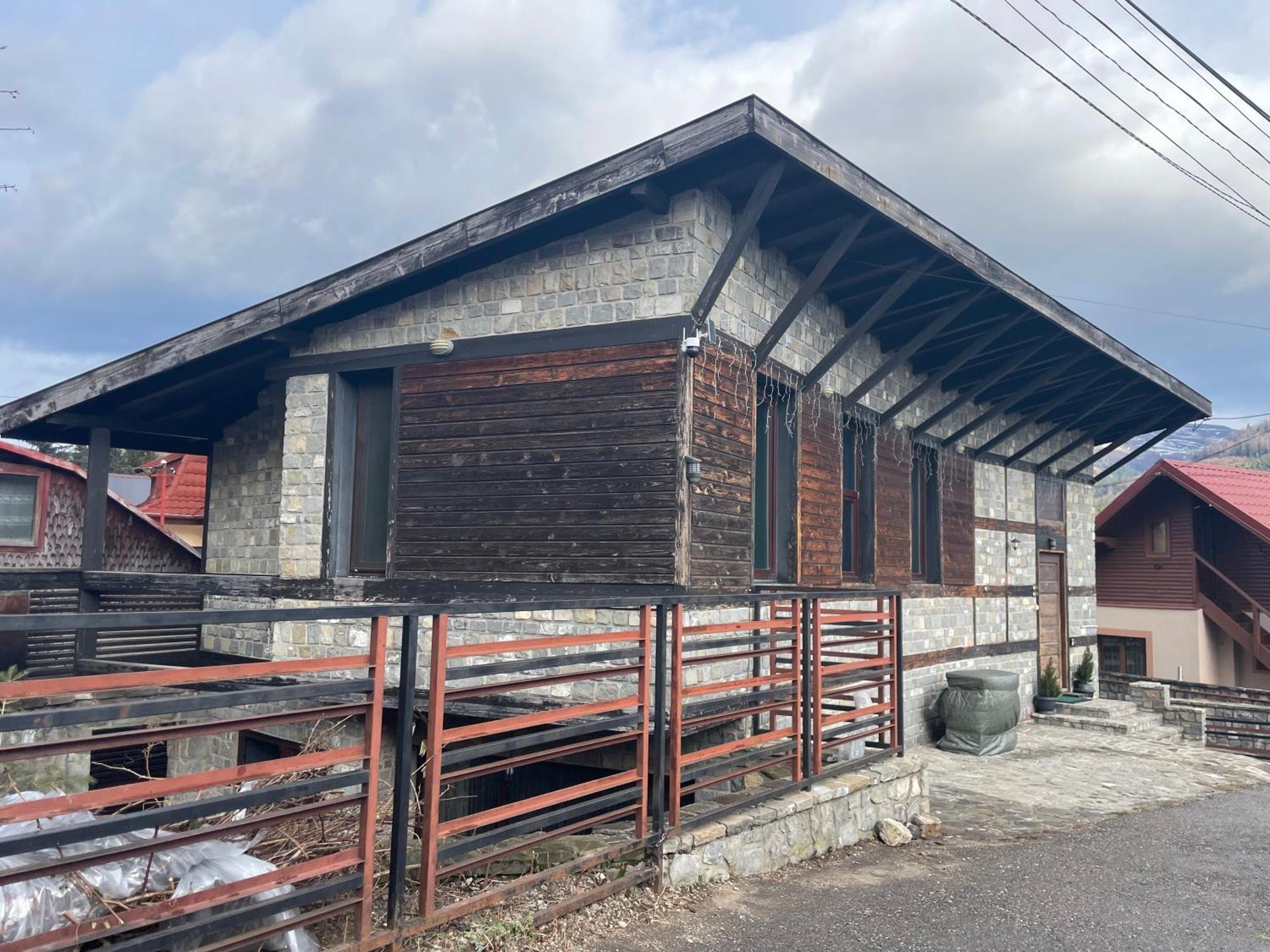 Casuta De Piatra Buşteni Exterior foto