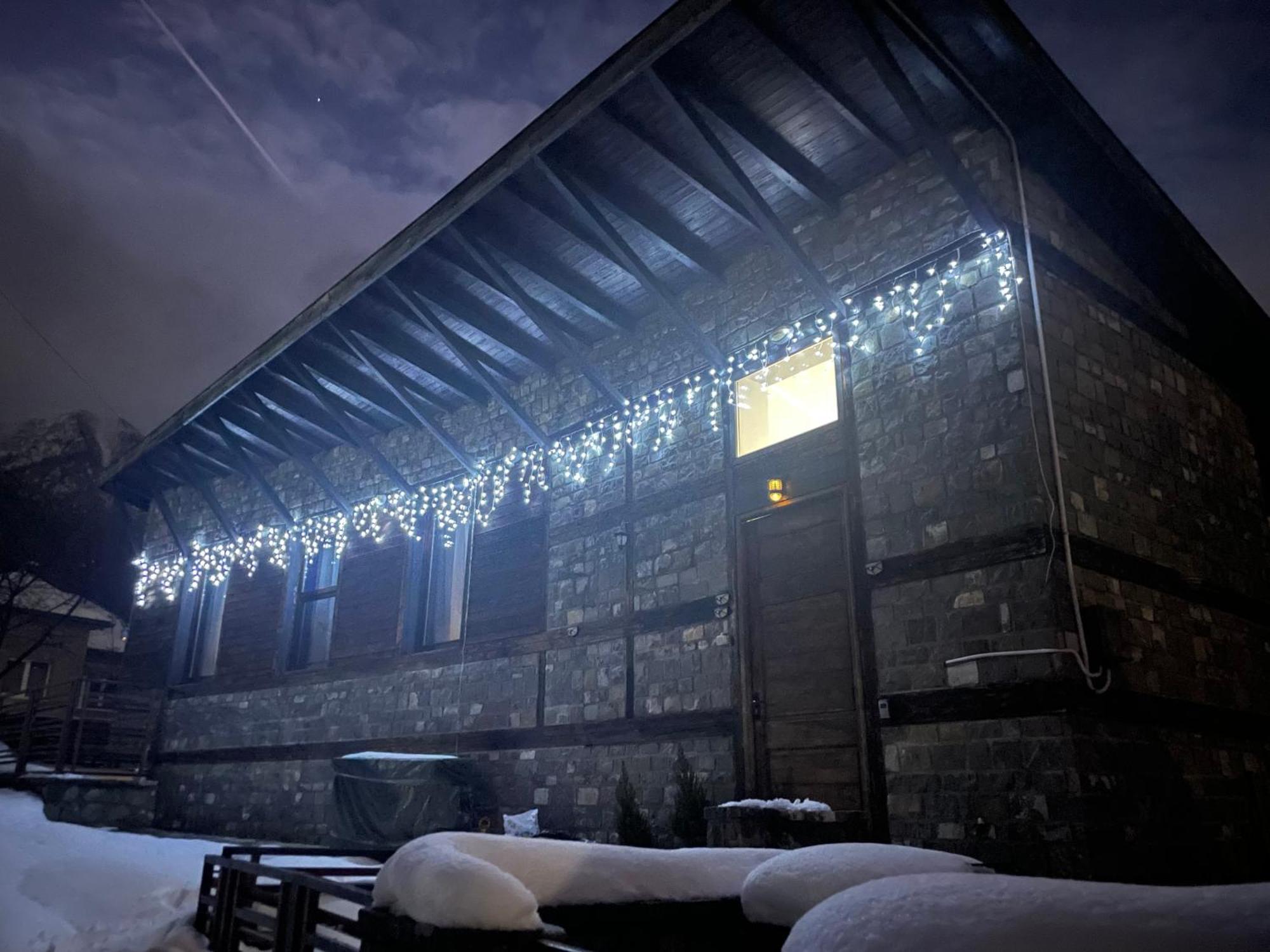 Casuta De Piatra Buşteni Exterior foto